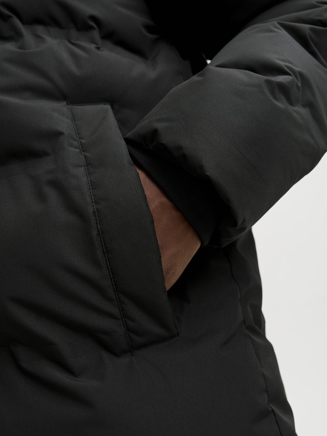 model_shot-detail